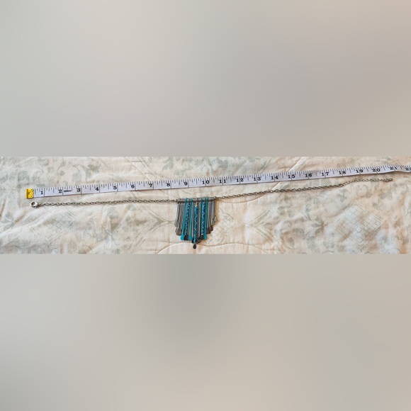 VINTAGE RARE Navajo Native Sterling Silver and Turquoise Tribal/necklace - Picture 3 of 3